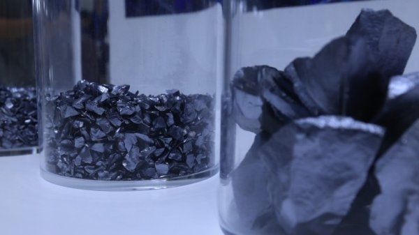 多家龙头公司辟谣：多晶硅控产挺价传闻不实